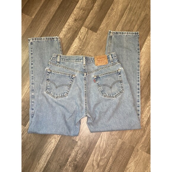 Vintage Levi’s 505 Denim Jeans USA 36x32 (measures 35x32) Light Wash Levis Y2K
